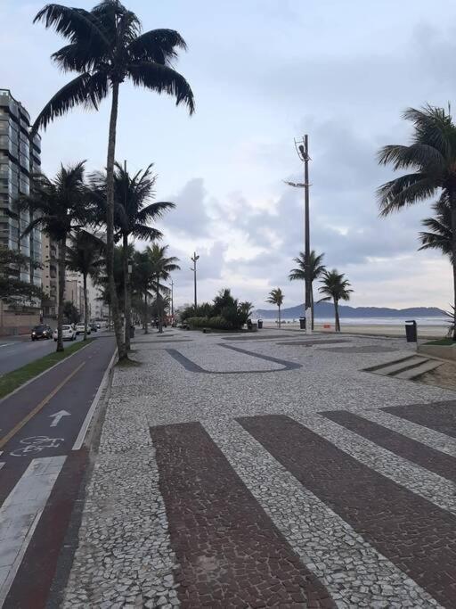 Kitnet A 20 Metros Da Praia Praia Grande  Exterior photo